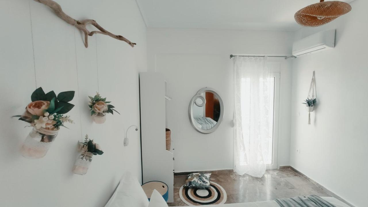 Blue Paradise Apartment Achlia Room photo