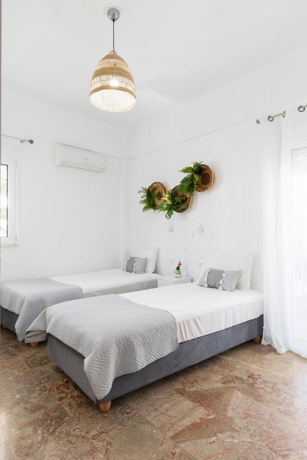 Blue Paradise Apartment Achlia Exterior photo